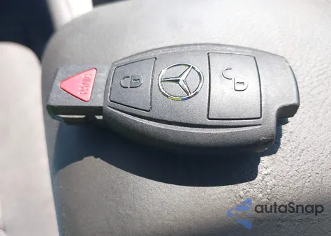 2002 Mercedes-Benz C 230 from USA, damaged, VIN WDBRN47JX2A275305